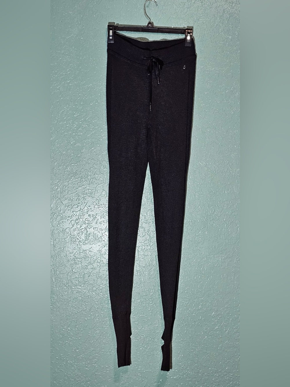 Lululemon Cashmere Blend Knit Skinny Pants Size 2 Black